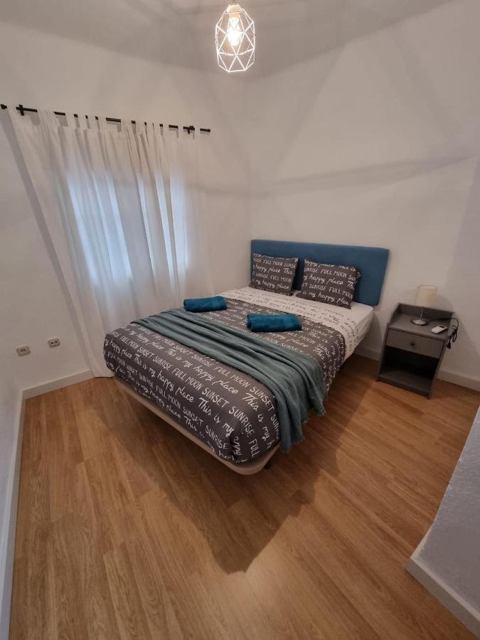 Holidays2Malaga 2 Bedroom Armengual De La Mota Close Shopping Center Eksteriør billede