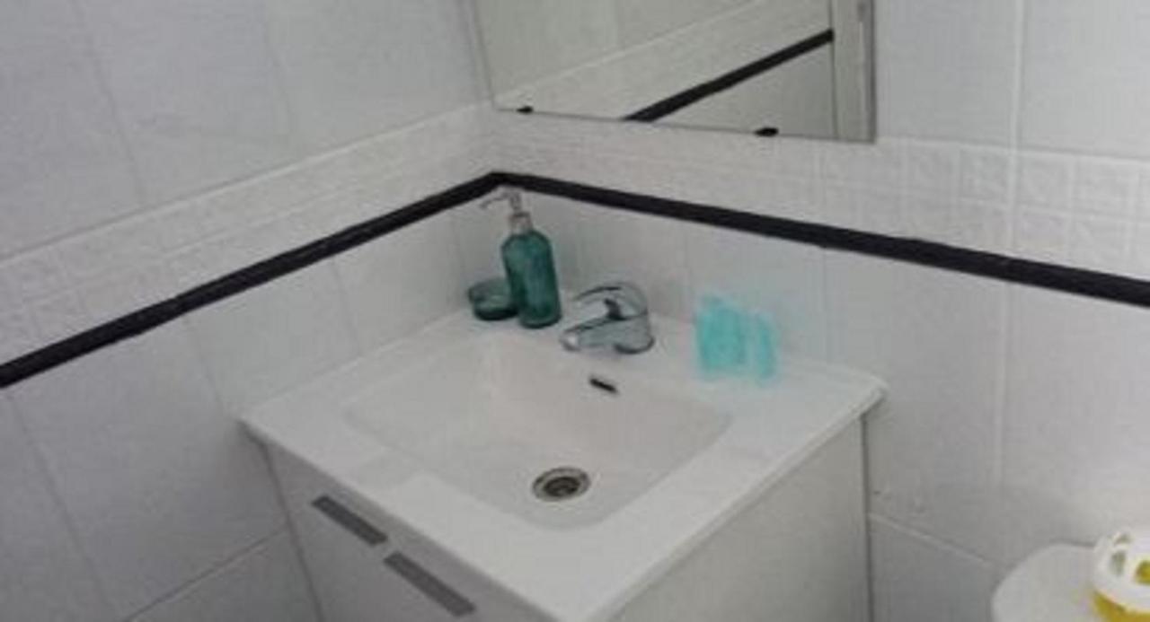Holidays2Malaga 2 Bedroom Armengual De La Mota Close Shopping Center Eksteriør billede